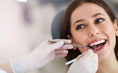 Te ayudamos a elegir el mejor blanqueamiento dental para ti