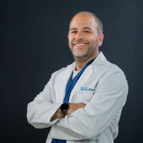 Dr. Álvaro Marín